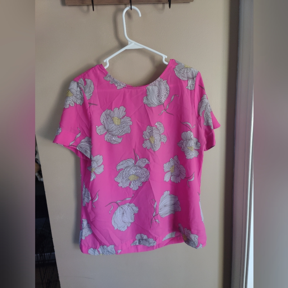 Worthington Size Medium